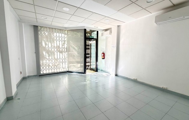 Local - Resale - Palma -
                Secar de la Real 