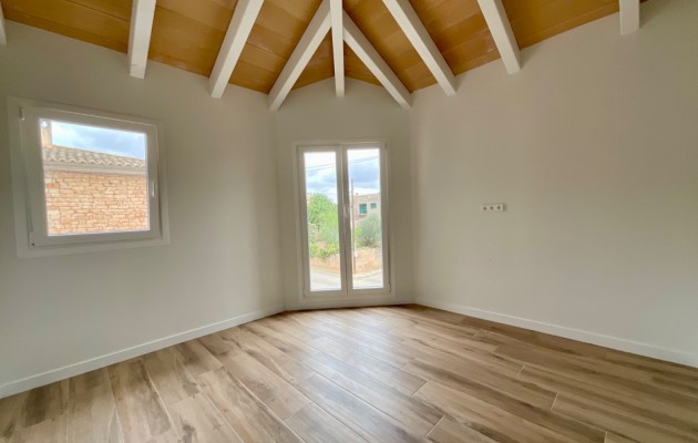 Townhouse -  - Es Llombards -
                Es Llombards