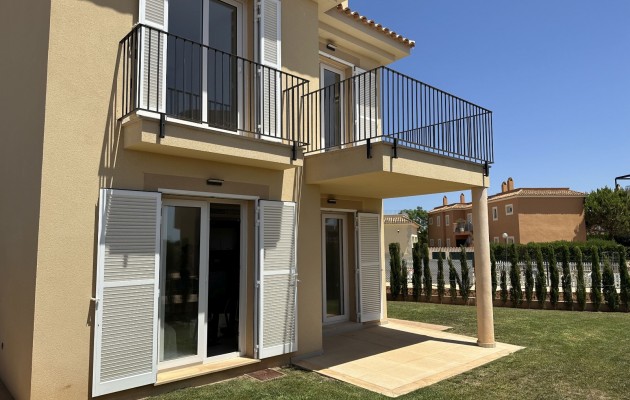 Sale - Townhouse - Campos
