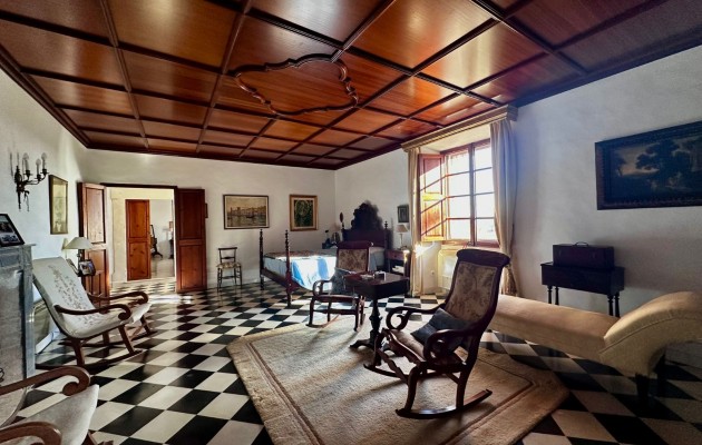 Sale - Vila - Montuiri