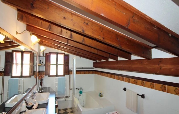 Sale - Vila - Montuiri