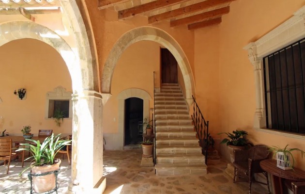 Sale - Vila - Montuiri