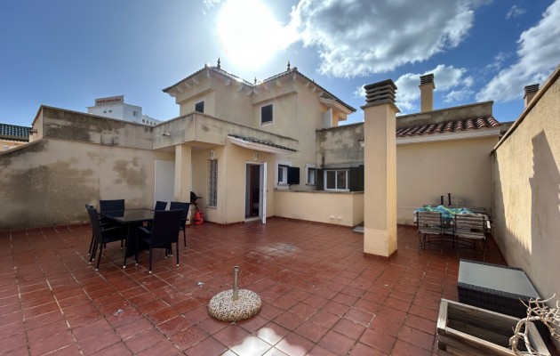 Sale - Villa / Semi semi-detached - Calas de Mallorca