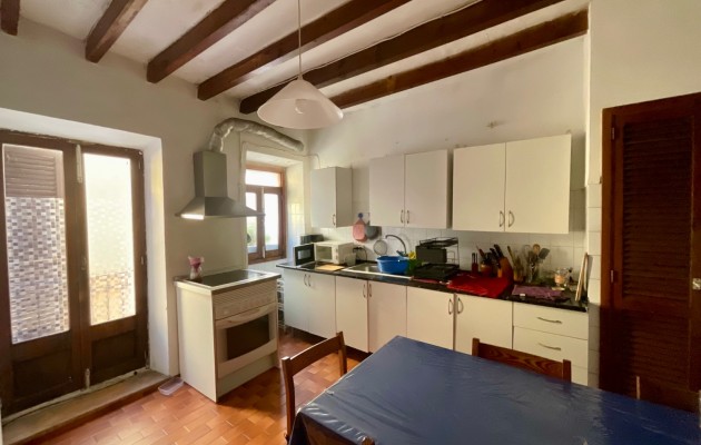 Sale - Villa / Semi semi-detached - Artà