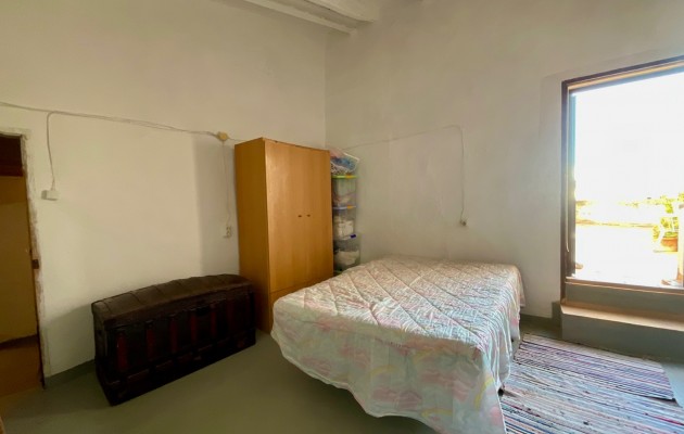 Sale - Villa / Semi semi-detached - Artà