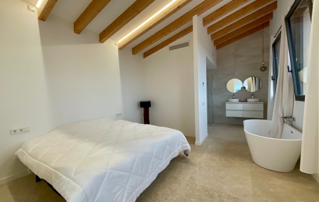 Venta - Chalet - Campos